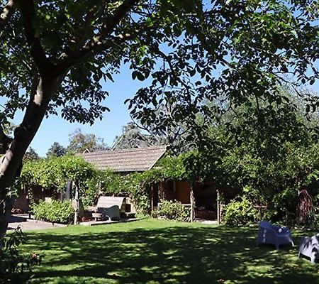 Bed and Breakfast 1 For 2 Nederhorst den Berg Esterno foto